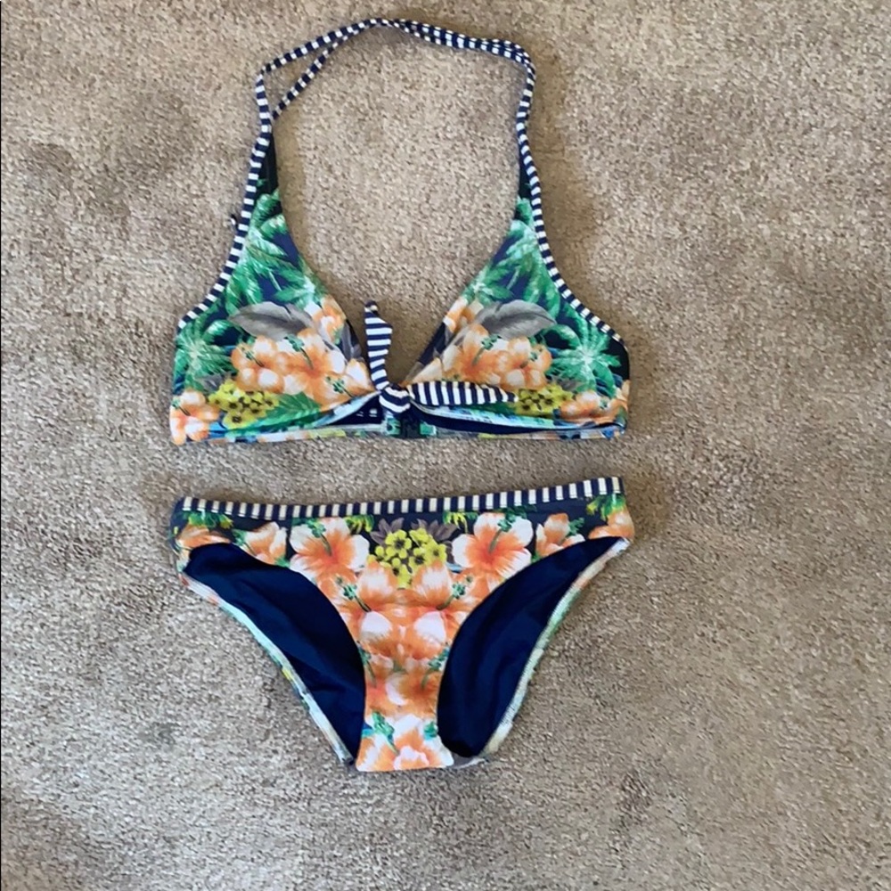 Bikini